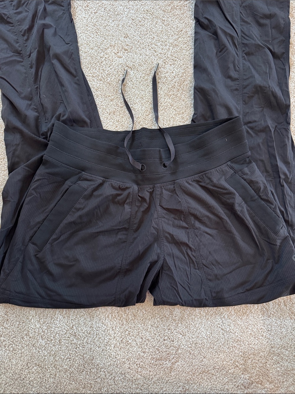 lululemon- size 8 Black dance, studio midrise pants - Picture 2 of 5